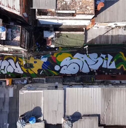 Arte urbana invade favela da Rocinha para celebrar o Mundial de Futebol