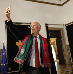 FPF homenageia Marcelo Rebelo de Sousa pelo contributo ao futebol