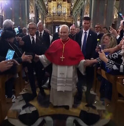Papa Leão XIV celebra festas marianas em Pompeia no primeiro aniversário do pontificado