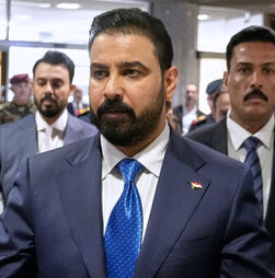 Novo primeiro-ministro do Iraque quer monopólio estatal sobre armas