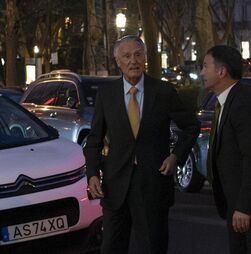 Cavaco Silva distinguido em Estrasburgo durante sessão plenária do Parlamento Europeu