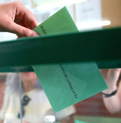 PP espanhol perde maioria absoluta na Andaluzia, PSOE com pior resultado de sempre