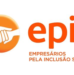 Em Monsanto, com o apoio dos voluntários EPIS Anfiteatro Keil do Amaral vai ter a maior requalificação de sempre 
