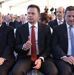 Montenegro reafirma importância das parcerias público-privadas na saúde para dar resposta ao cidadãos