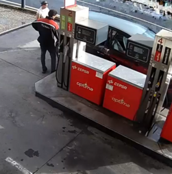 Imagens de vigilância mostram casal que abandonou crianças francesas numa bomba de gasolina em Portugal