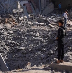 Bombardeamentos em Gaza atingem zona urbana e agravam crise humanitária