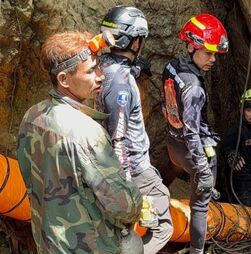 Sete pessoas estão presas há uma semana numa gruta no Laos após chuvas fortes