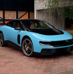 Primeiro elétrico da Ferrari recebido com ceticismo pelo mercado: custa meio milhão de euros