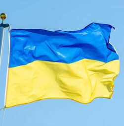 Ucrânia: Exército ucraniano ataca refinaria russa