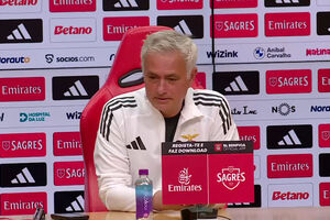 Mourinho: "Pode parecer incompreensível, mas preferia ser obrigado a ganhar os 9 pontos"