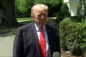 Trump afirma que o Irão quer chegar a um acordo, mas que “não está satisfeito com ele”