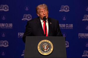 Trump reitera que “não se pode dar uma arma nuclear ao Irão” 