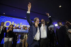 Moedas e ex-chefe de gabinete 