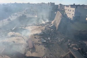 Ataque israelita atinge vila costeira de Saksakieh no Líbano