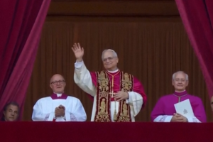 Um minuto de imagens do primeiro ano de pontificado do Papa Leão XIV
