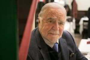 Manuel Alegre celebra 90 anos com uma vida dedicada à política e à poesia
