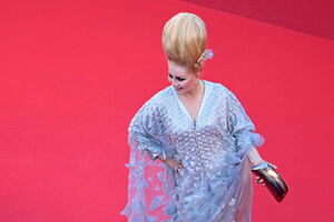 Elena Lenina, na abertura do Festival de Cannes 2026
