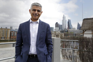 Sadiq Khan, presidente de Câmara de Londres, foi eleito pela primeira vez há dez anos