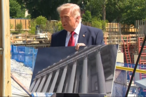 Trump mostra os planos do projeto da construção do novo salão de baile na Casa Branca