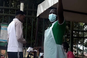 “Situação está a ser contida”: Uganda acompanha casos de Ébola no país