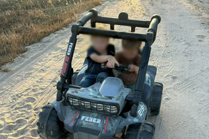 Crianças de Alcácer do Sal encontradas sozinhas após alegada venda pelos pais para procurar brinquedo