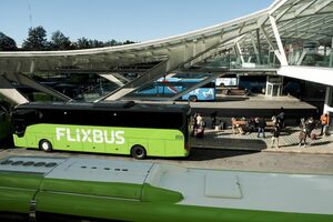 FlixBus acusa Rede Expressos de "má fé" e de continuar a impedir acesso ao terminal de Sete Rios