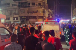 Pelo menos três mortos em ataques noturnos israelitas em Gaza 