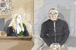 Kenneth Law no tribunal em Brampton, Ontário