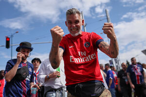 Adeptos do PSG preparam-se para assistir à grande final