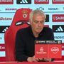 Mourinho: 'Última semana é para se pensar na missão de fazer o milagre de ficar em segundo lugar'