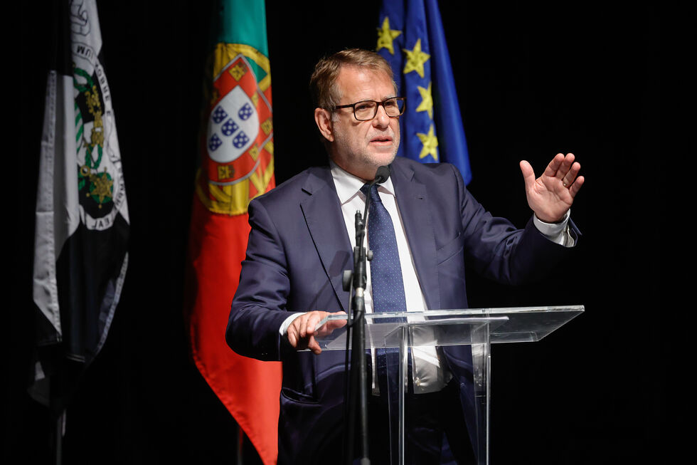 O ministro da Administração Interna, Luís Neves, durante o colóquio "Coesão Social e os Desafios da Polarização Urbana: Uma Estratégia Local de Segurança"