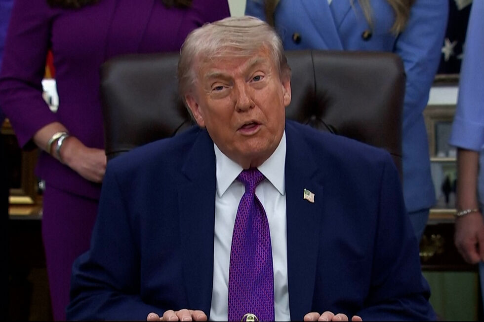 "Ninguém a aceitaria": Trump considera proposta de paz do Irão "estúpida"