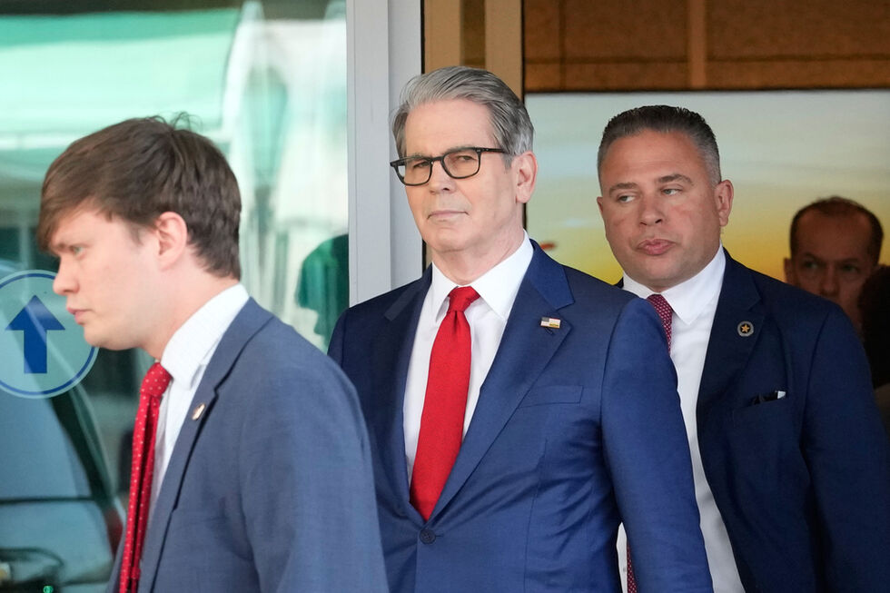 Secretário do Tesouro Scott Bessent chega à Coreia do Sul