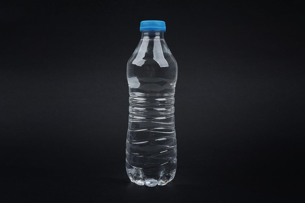 Garrafa de plástico