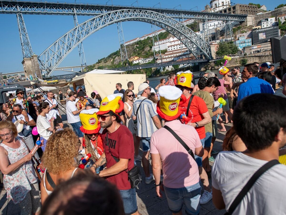 Nas ruas e à mesa, um guia para o São João