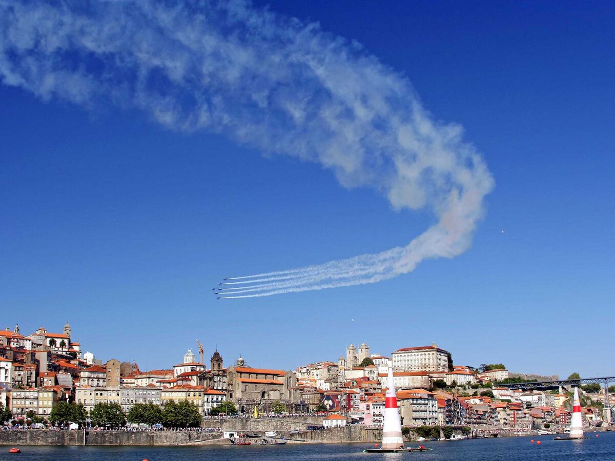 Acrobacias sobre o Douro