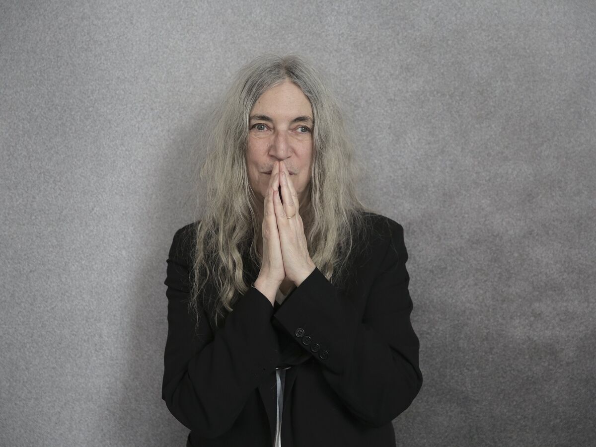 "Pão de Anjos": Patti Smith entre revelações e memórias de muitas vidas
