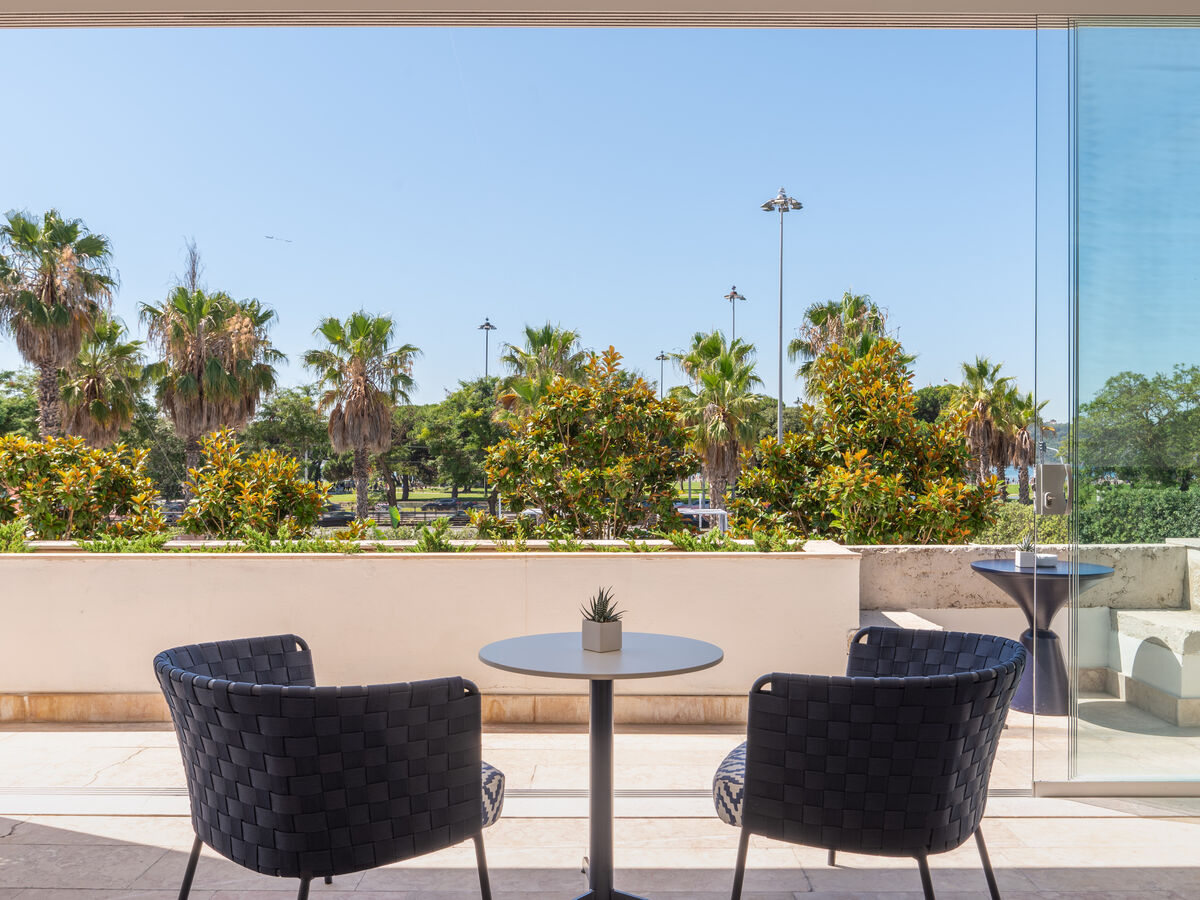 As melhores esplanadas em Lisboa e no Porto para aproveitar o verão