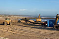 Imagens mostram operação de reposição de areia nas praias da Costa de Caparica