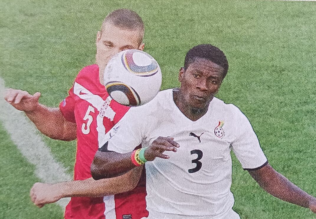O Gana esteve muito perto de chegar às meias-finais, mas Asamoah Gyan (foto) falhou um penálti nos descontos