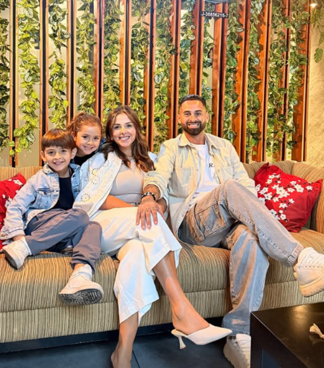 Lucas Trejo com a mulher e os filhos 