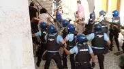 <![CDATA[ Rebentados petardos durante confrontos entre PSP e manifestantes junto à Assembleia da República ]]>