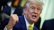 <![CDATA[ Irão: Trump promete retaliar após abate de helicóp