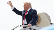 <![CDATA[ Irão: Trump descarta retirada de tropas até conseg
