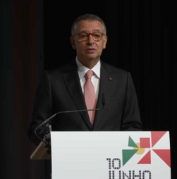 Presidente da República apela a que Luxemburgo alargue opção curricular de ensino de português