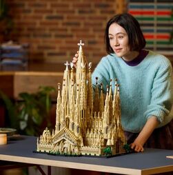 Lego converte Sagrada Família de Gaudí no conjunto com mais peças da sua história: custa 750 euros