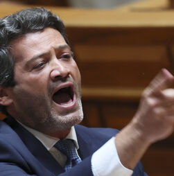 Chega vai pedir fiscalização da constitucionalidade da PSU 