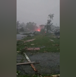 Imagens mostram devastação causada por tornado nos EUA