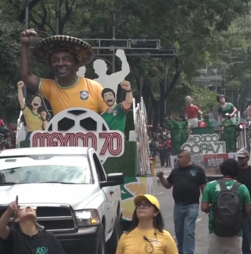 Cidade do México celebra história dos Mundiais com desfile pelas ruas da capital