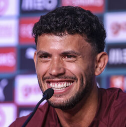 Matheus Nunes diz que será sempre 'metade brasileiro, metade português'